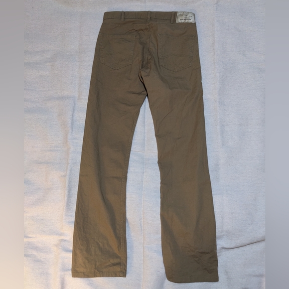 2 For $60! Patagonia Organic Cotton Flat front pants mens 30 32 - Picture 6 of 11